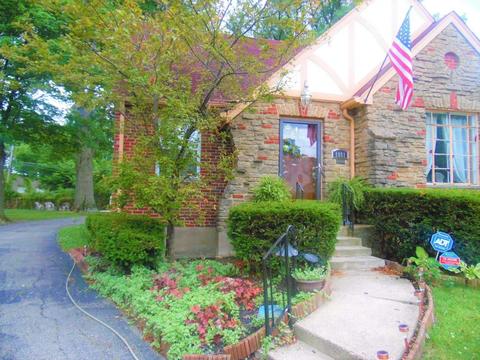1861 Blackstone Pl, Cincinnati, OH 45237 photo 2