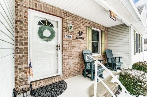 305 Mackenzie Ct, Blanchester, OH 45107 photo 6