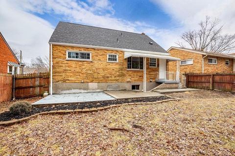 6459 Monalisa Ct, Cincinnati, OH 45239 photo 3