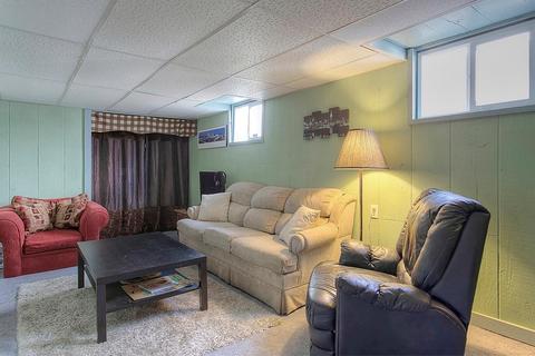 21 De Camp Ave, Cincinnati, OH 45216 photo 9