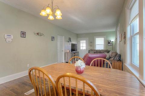 21 De Camp Ave, Cincinnati, OH 45216 photo 5