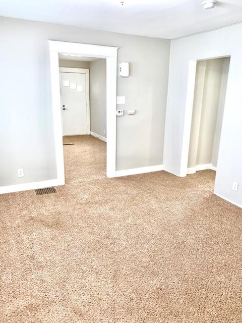 952 E St, Hamilton, OH 45013 photo 9