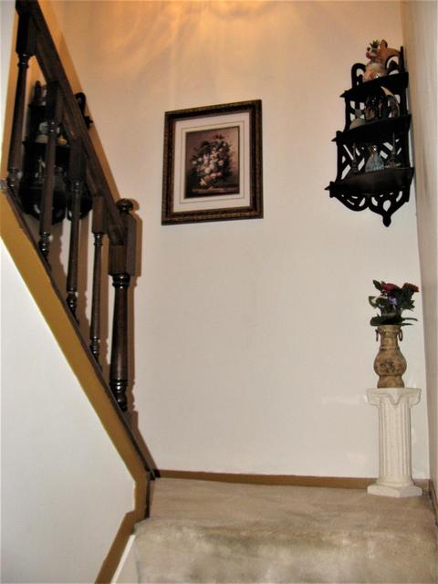 1692 Devils Backbone Rd, Cincinnati, OH 45233 photo 12