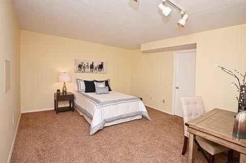 574 Williamsburg Ct, Cincinnati, OH 45244 photo 46