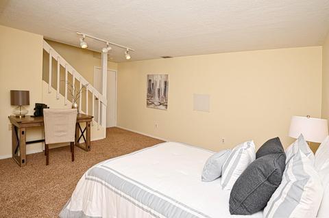 574 Williamsburg Ct, Cincinnati, OH 45244 photo 49