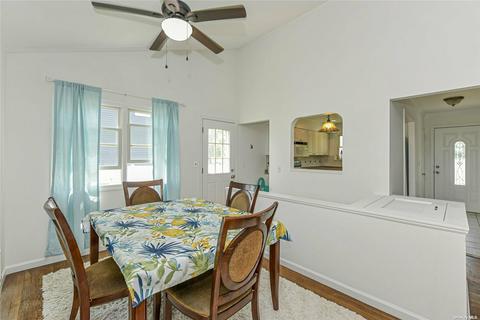 574 Williamsburg Ct, Cincinnati, OH 45244 photo 6