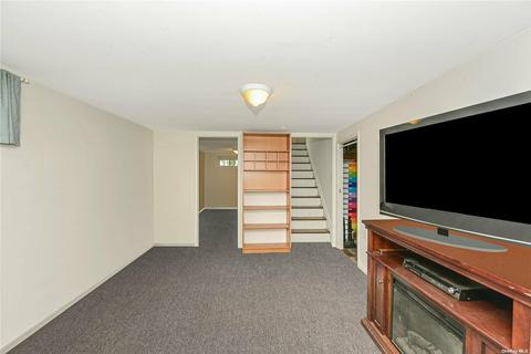 574 Williamsburg Ct, Cincinnati, OH 45244 photo 30