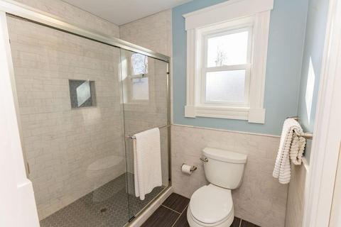 2843 Observatory Ave, Cincinnati, OH 45208 photo 27