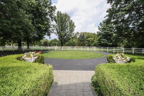 8105 Brill Rd, Cincinnati, OH 45243 photo 54