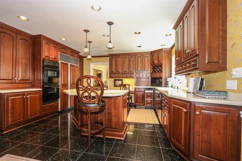 8105 Brill Rd, Cincinnati, OH 45243 photo 31