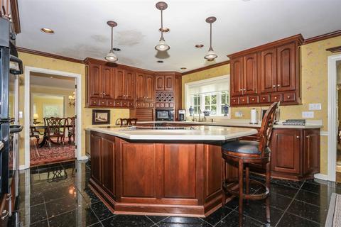 8105 Brill Rd, Cincinnati, OH 45243 photo 32