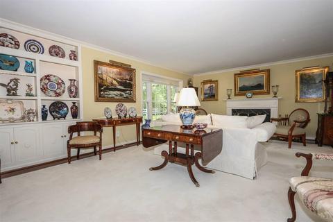 8105 Brill Rd, Cincinnati, OH 45243 photo 15