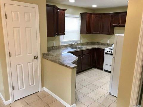 5831 Sharp Rd, Dayton, OH 45432 photo 5