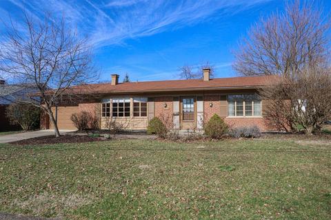 794 Danbury Rd, Forest Park, OH 45240 photo 1