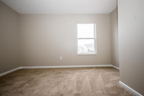 7828 Highbrook Dr, Hamilton Township, OH 45039 photo 31