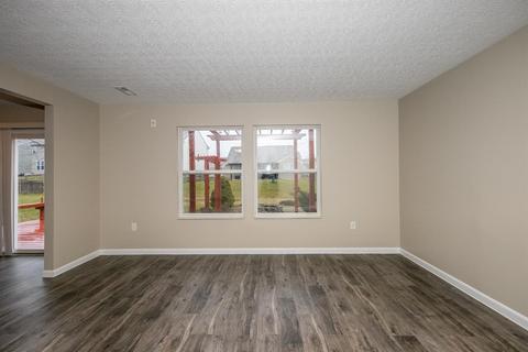 7828 Highbrook Dr, Hamilton Township, OH 45039 photo 11