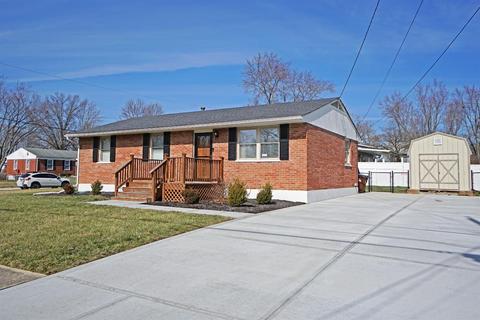 490 Odin Dr, Cincinnati, OH 45244 photo 2