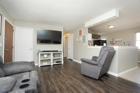 490 Odin Dr, Cincinnati, OH 45244 photo 6
