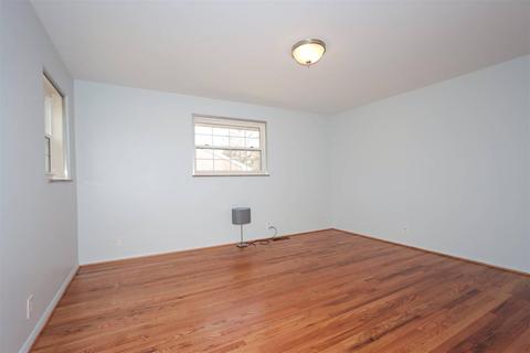 8510 Cavalier Dr, Cincinnati, OH 45231 photo 21