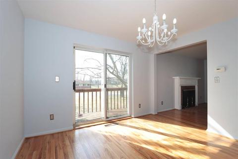 8510 Cavalier Dr, Cincinnati, OH 45231 photo 16