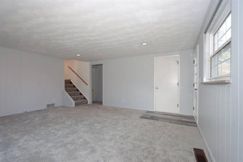 8510 Cavalier Dr, Cincinnati, OH 45231 photo 26