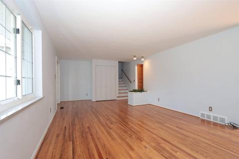 8510 Cavalier Dr, Cincinnati, OH 45231 photo 14