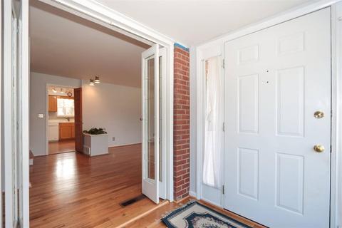 8510 Cavalier Dr, Cincinnati, OH 45231 photo 10