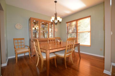 869 Castlebay Dr, Cincinnati, OH 45245 photo 8