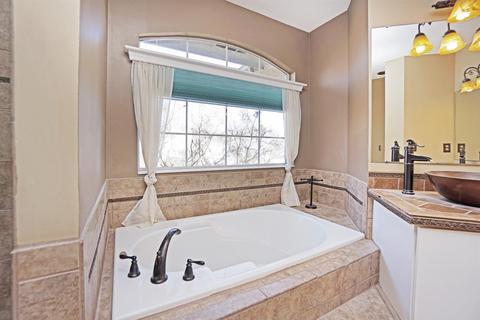 25 Saddlebrook Ct, Springboro, OH 45066 photo 50