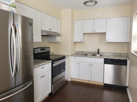 1126 Madeleine Cir, Cincinnati, OH 45231 photo 2