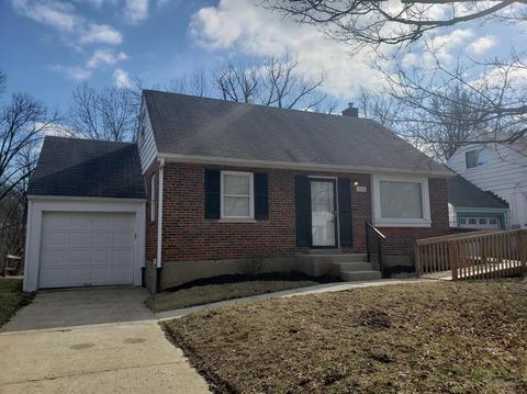 1126 Madeleine Cir, Cincinnati, OH 45231 photo 1