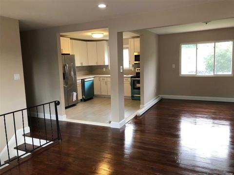 10554 Knollview Dr, Evendale, OH 45241 photo 2