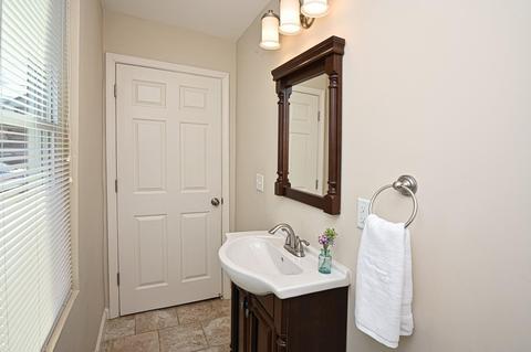2708 Oakleaf Ave, Cincinnati, OH 45212 photo 18