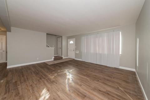 8958 Daly Rd, Cincinnati, OH 45231 photo 7