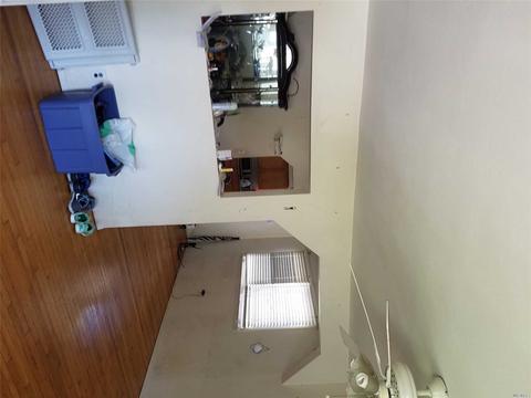 12154 Pippin Rd, Cincinnati, OH 45231 photo 2