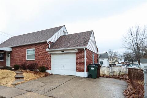 1298 Prospect Pl, Cincinnati, OH 45231 photo 4