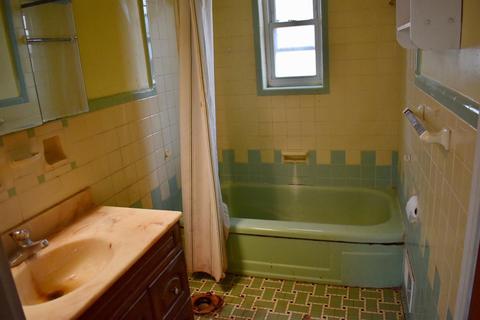 1006 Hempstead Dr, Cincinnati, OH 45231 photo 11