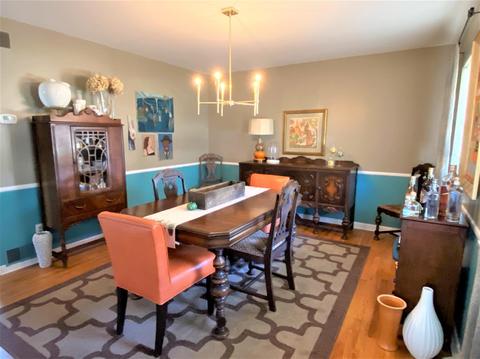 134 Junedale Dr, Greenhills, OH 45218 photo 8