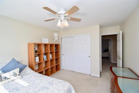 1002 Stream Ridge Ln, Cincinnati, OH 45255 photo 35