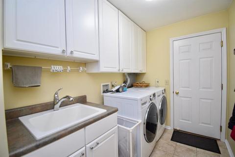 1002 Stream Ridge Ln, Cincinnati, OH 45255 photo 21