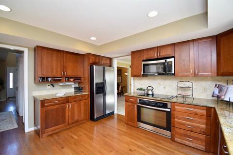 1002 Stream Ridge Ln, Cincinnati, OH 45255 photo 13