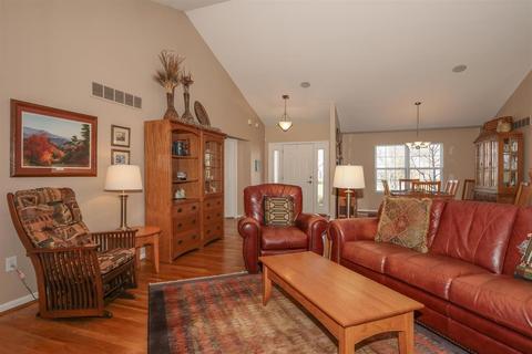 1291 Tecumseh Dr, Hamilton Township, OH 45039 photo 11