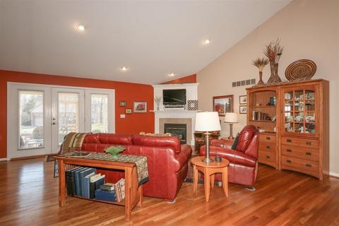 1291 Tecumseh Dr, Hamilton Township, OH 45039 photo 9