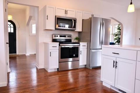 2959 Mignon Ave, Cincinnati, OH 45211 photo 13