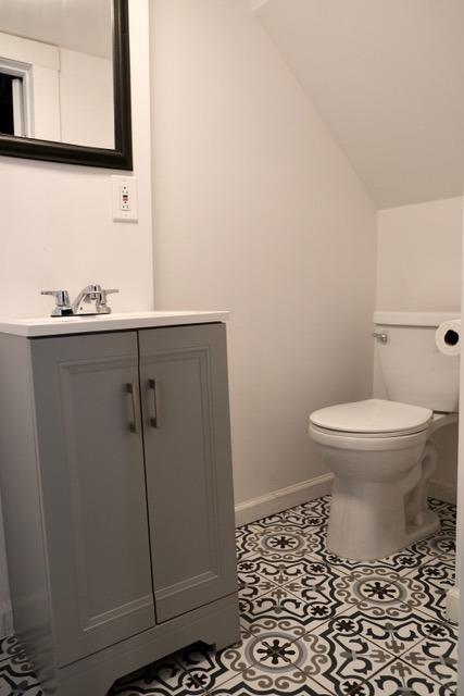 2959 Mignon Ave, Cincinnati, OH 45211 photo 23