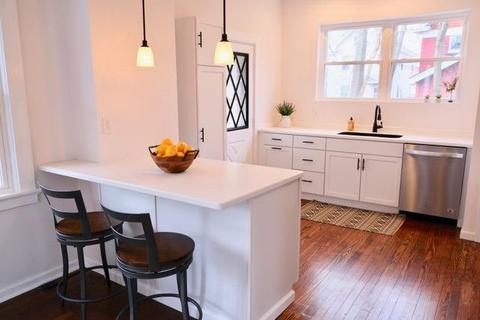 2959 Mignon Ave, Cincinnati, OH 45211 photo 9