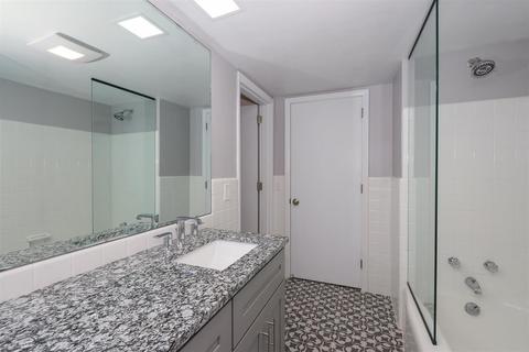 1018 Newcastle Dr, Cincinnati, OH 45231 photo 25
