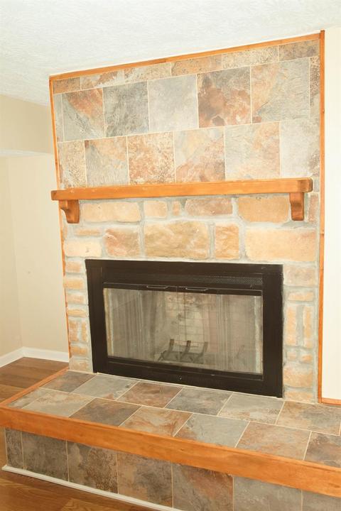 2042 Third Ave, Cincinnati, OH 45224 photo 8