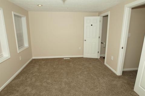 2042 Third Ave, Cincinnati, OH 45224 photo 16