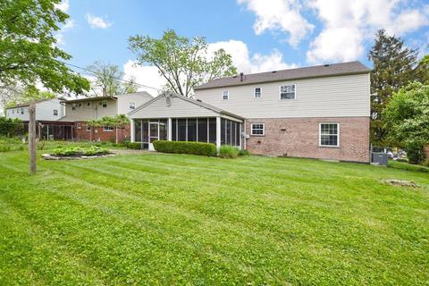 9489 Fallson Ct, Blue Ash, OH 45242 photo 14